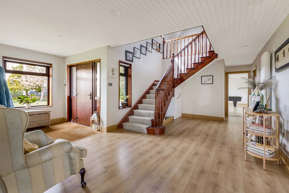 Cragroe's entrance hall